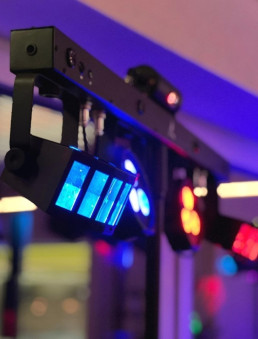 Licht System, Licht Set 1 mit kleinem Laser &ndash; Equipment von Don Luca Events